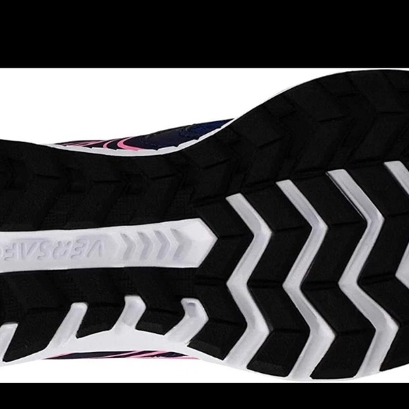 Saucony Blue and Pink Athletic Shoes with Breathable Mesh - Picture 4 of 9